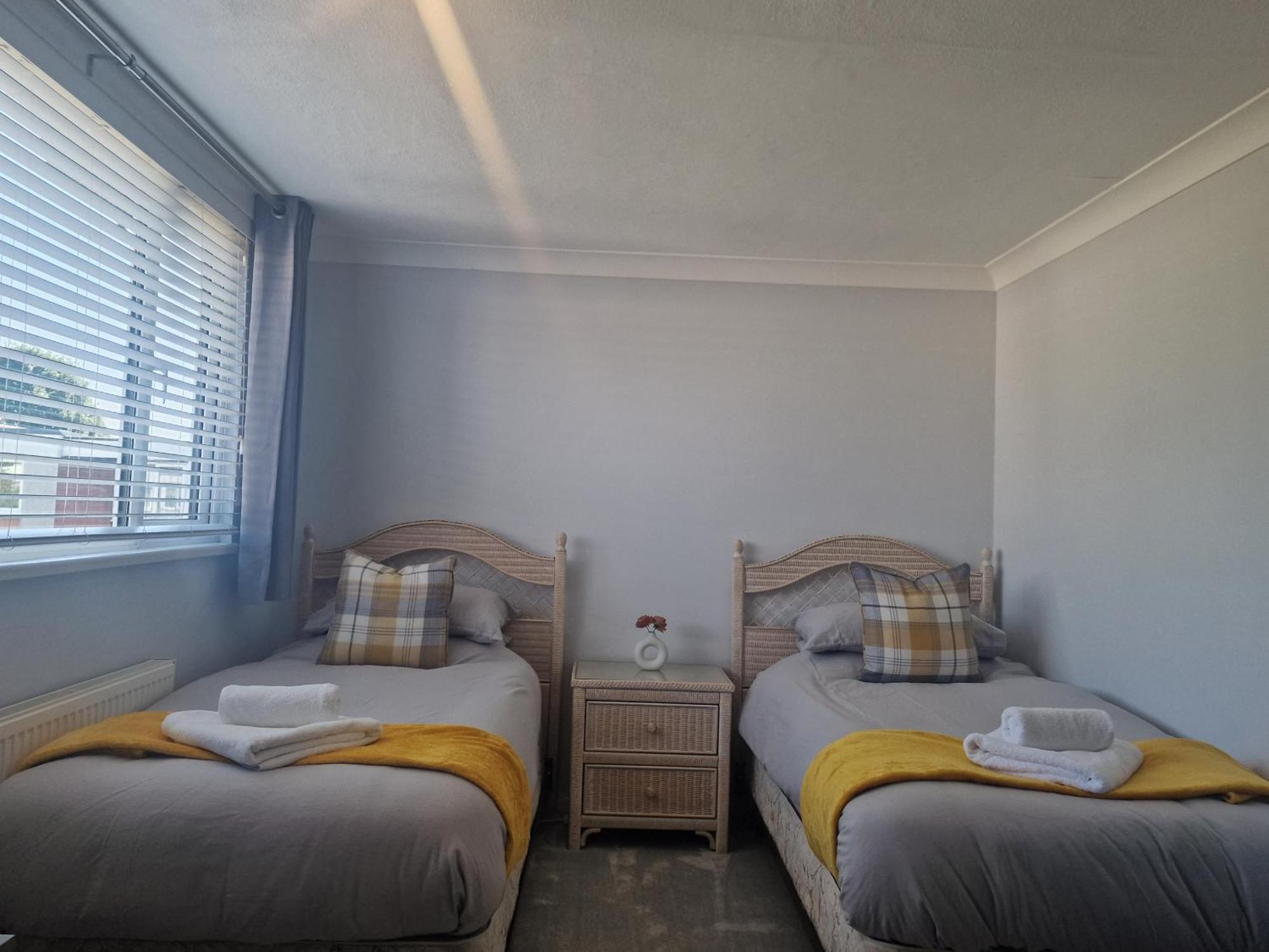 Stylish & Modern 2 Bed House With Free Parking Leeds Apartman Leeds  Kültér fotó