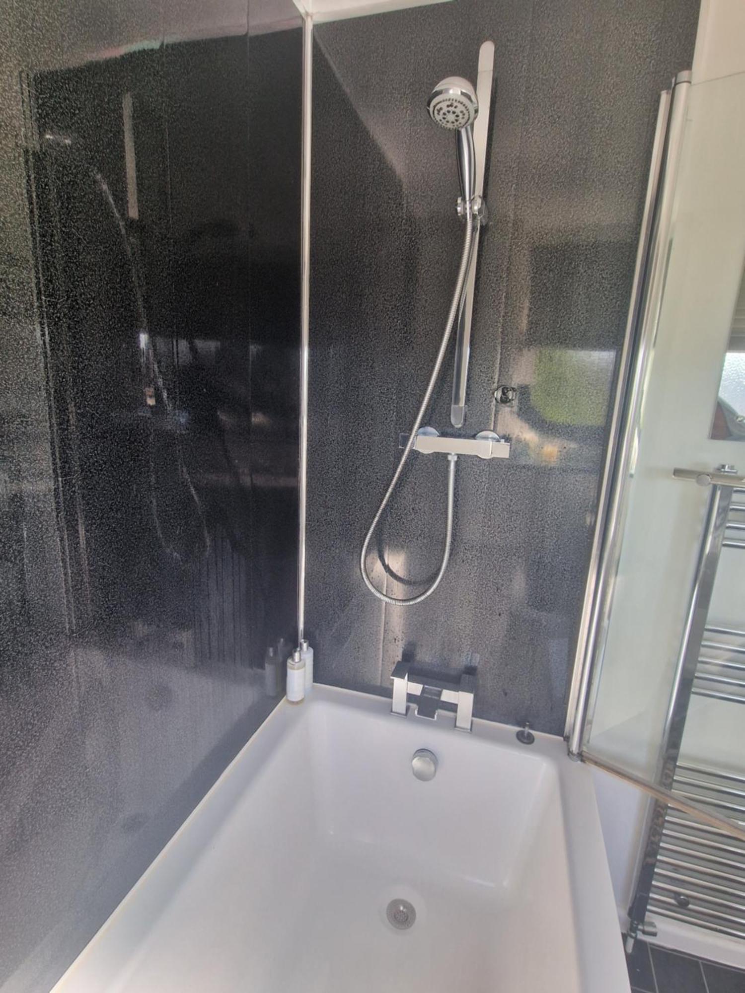 Stylish & Modern 2 Bed House With Free Parking Leeds Apartman Leeds  Kültér fotó